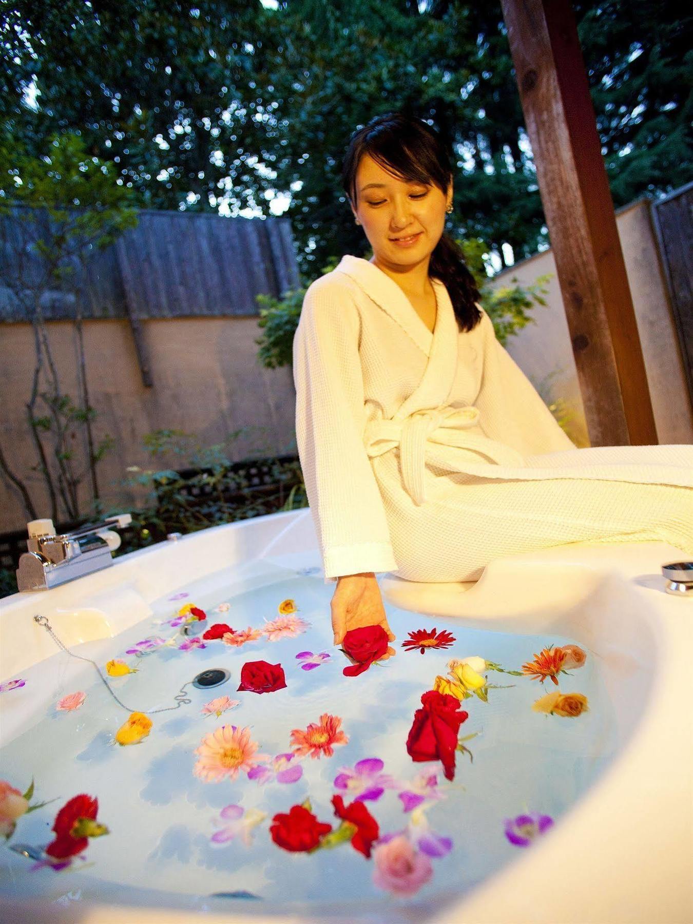 Hotel Allamanda大人の隠れ家リゾート Nara Kültér fotó